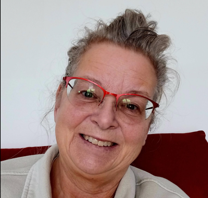 Melanie E.